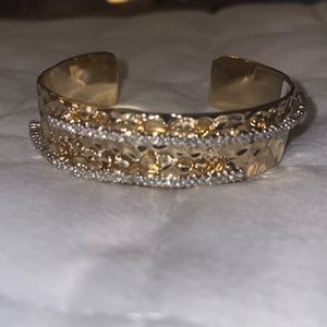 ALEXIS BITTAR
Hammered Metal Cuff Bracelet In Gold